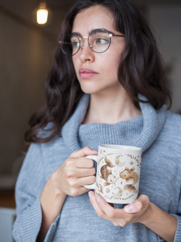 pisces front - Dheeth By Nature